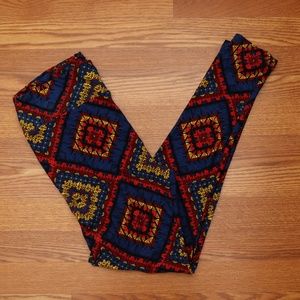 LuLaRoe Tall & Curvy Leggings Colorful